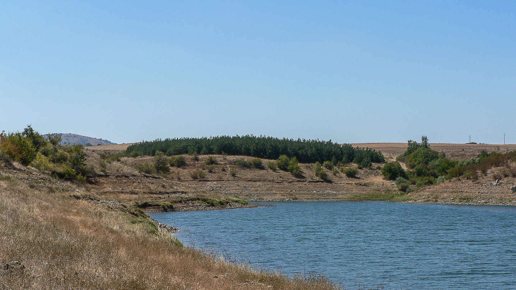 Land  For Sale at the Lake Front